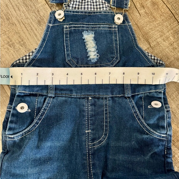 NWOT Kids Toddler Distressed Denim Overalls – Approx. Size 2T - Picture 8 of 8